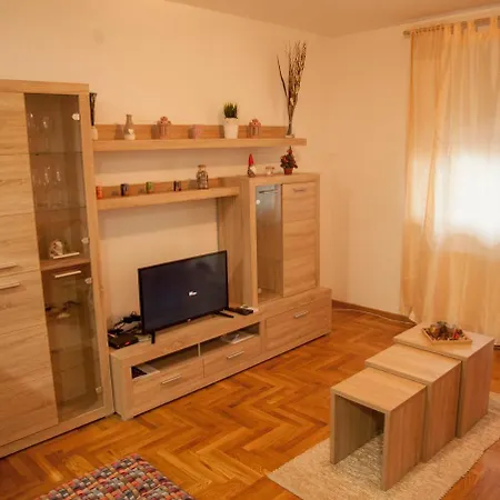 Apartment Vas Raj Novi Sad
