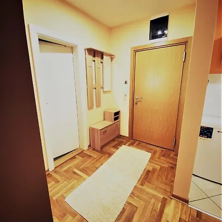 Vas Raj * Νόβι Σαντ